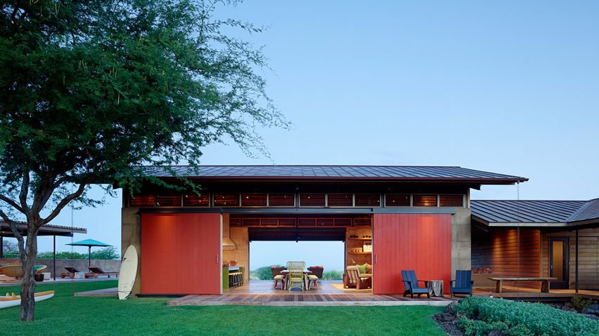 Bangunan Bergaya Tropis di Hawaii  ikons.id