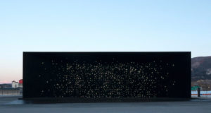 Paviliun Vantablack ini adalah Bangunan Paling Hitam di Planet Bumi