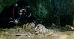 Para Arkeolog Menemukan Fosil, Peninggalan Maya Kuno di Gua Bawah Laut Raksasa Meksiko