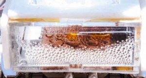 Perangkat ini Berhasil Memanen Air dari Udara Gurun