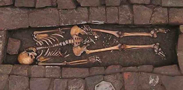 Kerangka Wanita ini Mengungkap Kasus Medis Langka Zaman Kegelapan