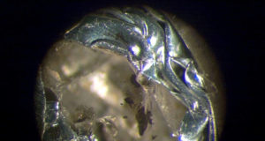 Untuk Pertama Kalinya, Mineral di Kedalaman Bumi Ditemukan di dalam Berlian