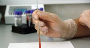 Tes DNA Mengungkapkan Dokter Kesuburan Menggunakan Bibit Sendiri