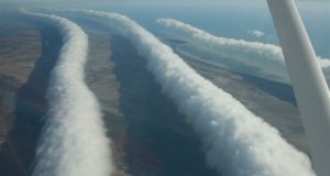 Penampakan awan yang sangat langka di Australia