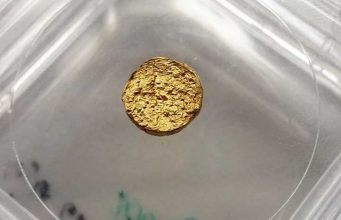 Emas 18 Karat Terbuat dari Plastik Dikembangkan Para Ilmuwan