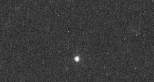 Bulan Kecil Mengorbit Planet Katai di Luar Tata Surya Ditemukan Para Astronom