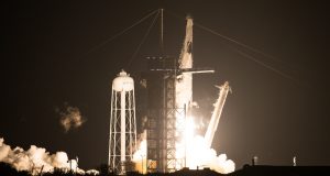 SpaceX Berhasil Mengirimkan 4 Astronot Dalam Misi Bersejarah NASA