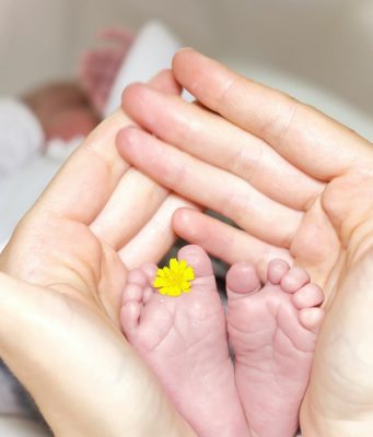 Mengapa Para Ibu Begitu Melindungi Anak-anaknya