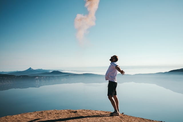 kyle-loftus-aK4iPNYipnU-unsplash